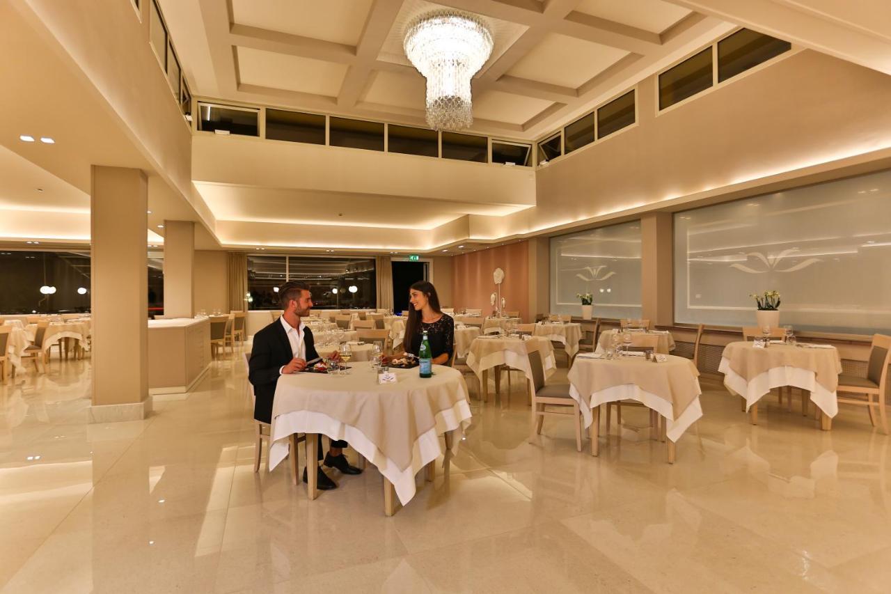 Hotel Savoia Thermae & Spa (Adults Only) Abano Terme Exteriér fotografie